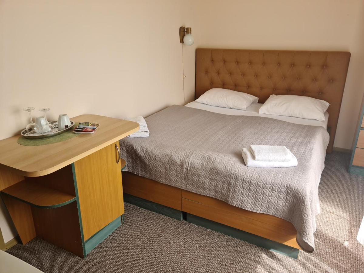 Medziotoju Kiemelis Hotel Palanga Luaran gambar