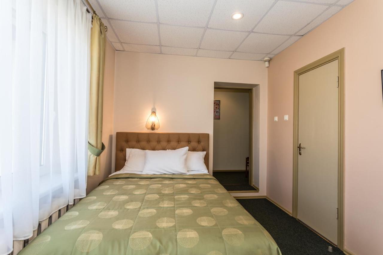Medziotoju Kiemelis Hotel Palanga Luaran gambar