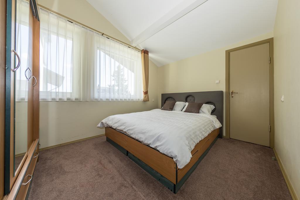 Medziotoju Kiemelis Hotel Palanga Luaran gambar
