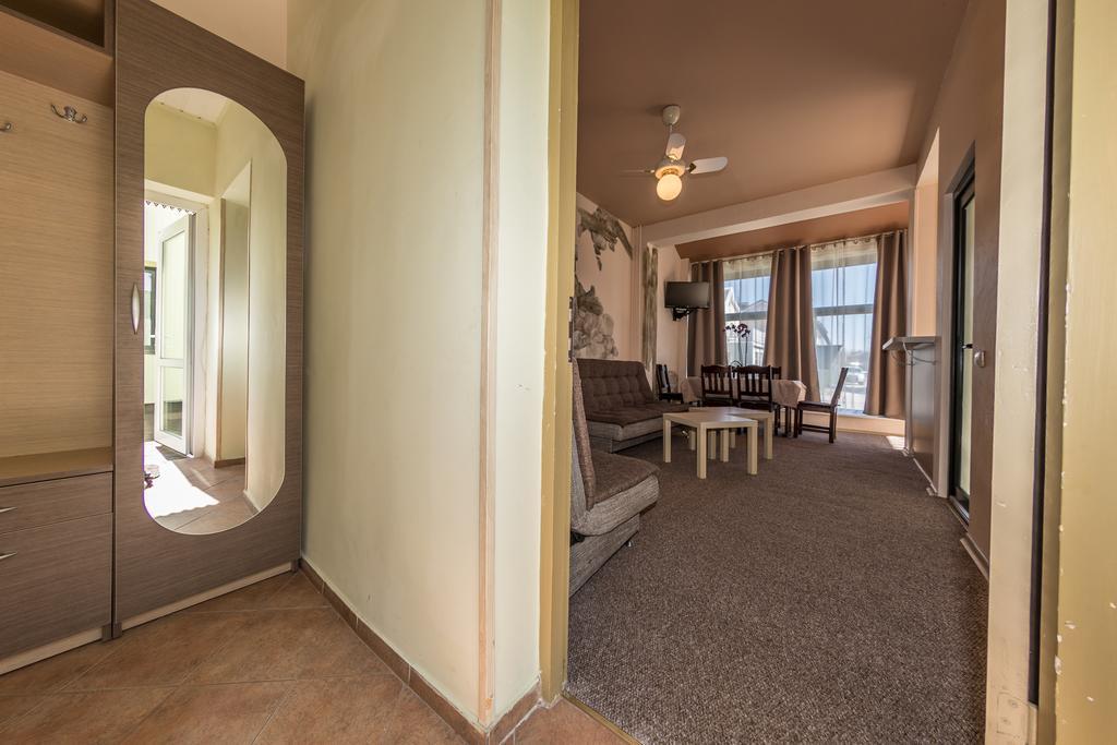 Medziotoju Kiemelis Hotel Palanga Luaran gambar