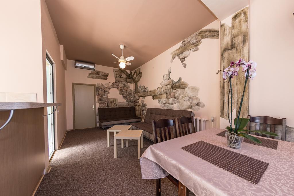 Medziotoju Kiemelis Hotel Palanga Luaran gambar